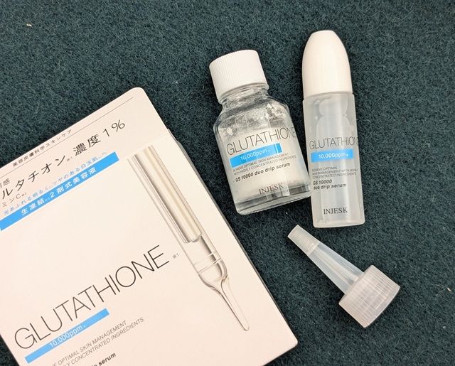 インジェスク GS 10000 デュオ ドリップ セラムの容器の写真