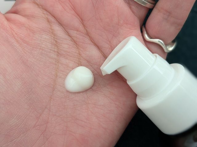 アルジェラン バウンスグロウ オーガニックミルクのテクスチャ