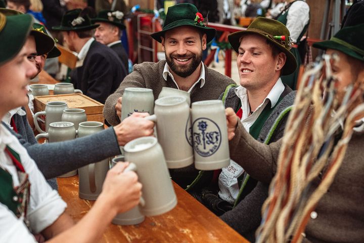251007-Oktoberfest-013.jpg