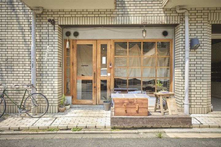 「RONMADOR」外観