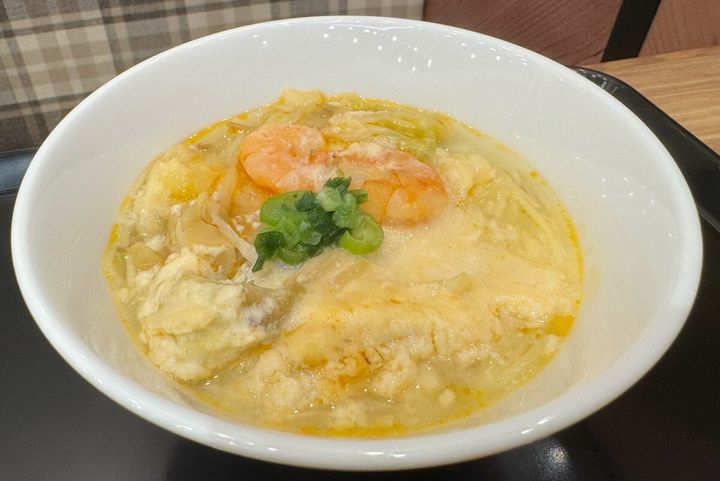 濃厚でまろやかな「台湾風ピリ辛豆乳野菜麺」