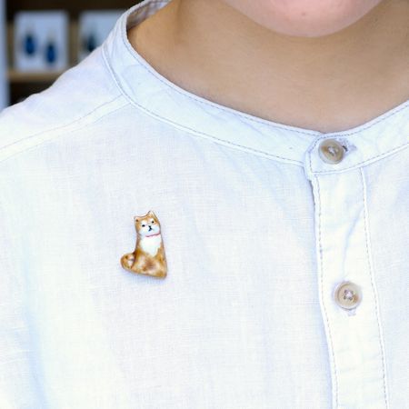 七窯社が令和7年度秋の新作やきものアクセサリーを発売。木の葉シリーズをメインビジュアルに起用