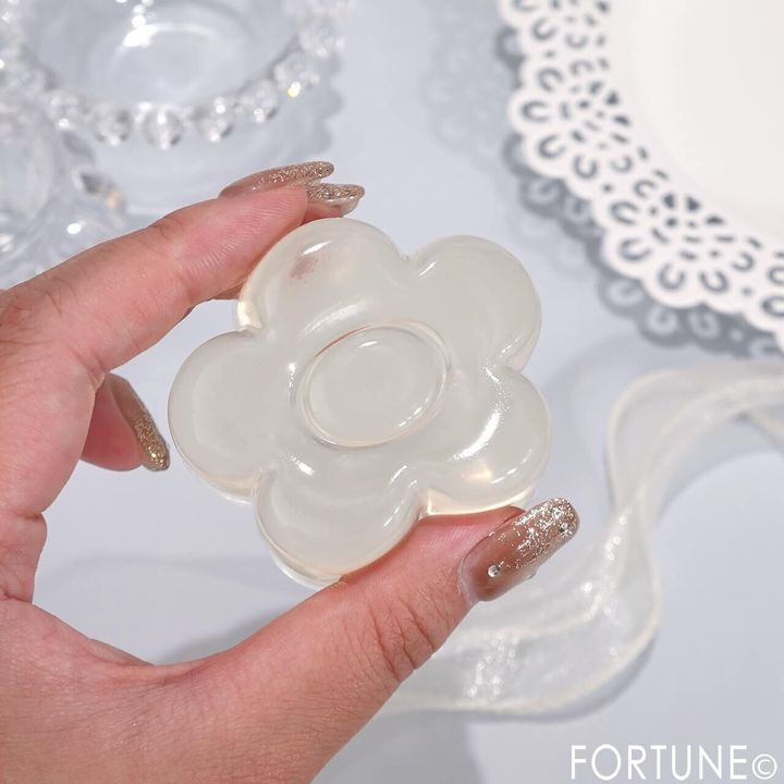 MARY QUANT（マリークヮント） 『モイスチャー...