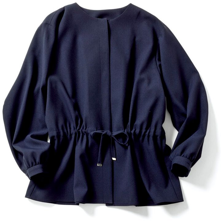 ブラウスジャケット1万3090円（WHITE／スーツスクエア TOKYO GINZA店）