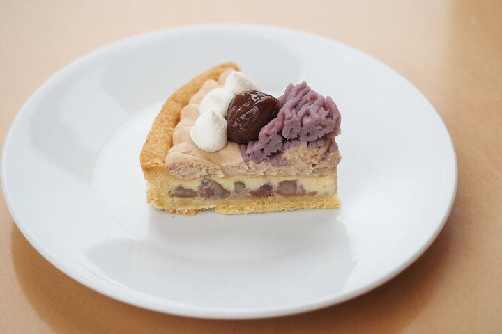 全席トレインビュー♪ 小田原・風祭駅直結「汐風カフェ」で楽しむ、ふんわりシフォン