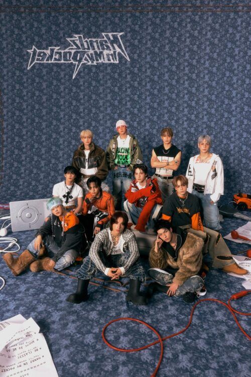 © LAPONE ENTERTAINMENT