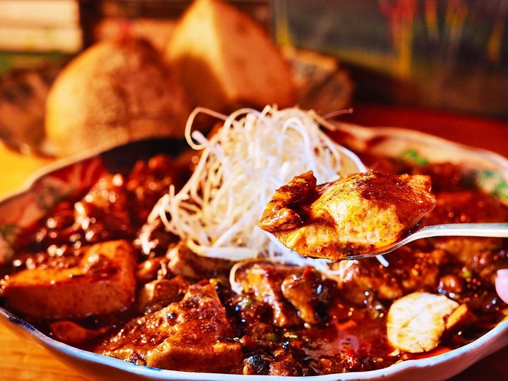 高田馬場『酒ト肴 オンザコーナー』の「噂の麻婆豆腐」