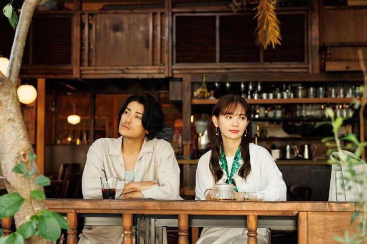 赤西仁、ヒロインの想いを一身に受ける男に 『匿名の恋人たち』で見せる表情とは