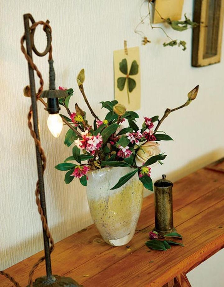 ランプと合わせてアンティークな雰囲気に