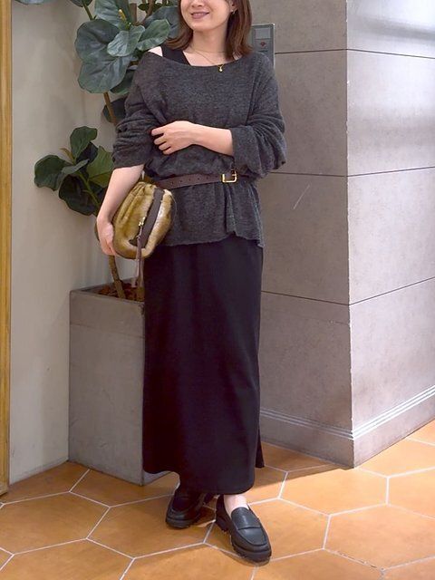 黒ワンピースコーデ4