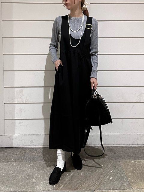 黒ワンピースコーデ2