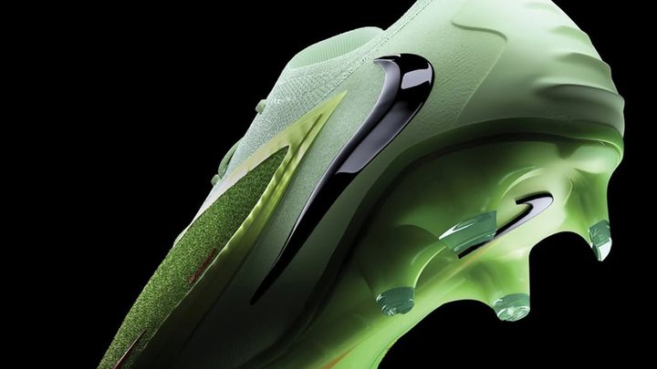NIKE、2025秋冬の新作サッカースパイクが登場！“ボルトカラー”のコレクションは本日発売