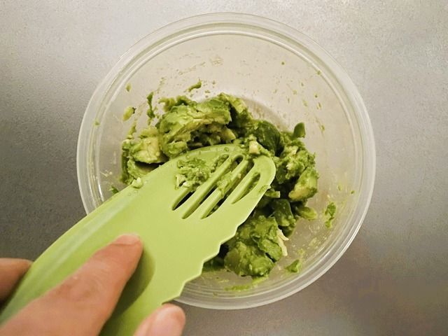 ダイソー アボカドカッター マッシュもできる