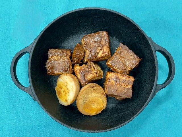 成城石井自家製 中華味噌仕立ての台湾風豚角煮