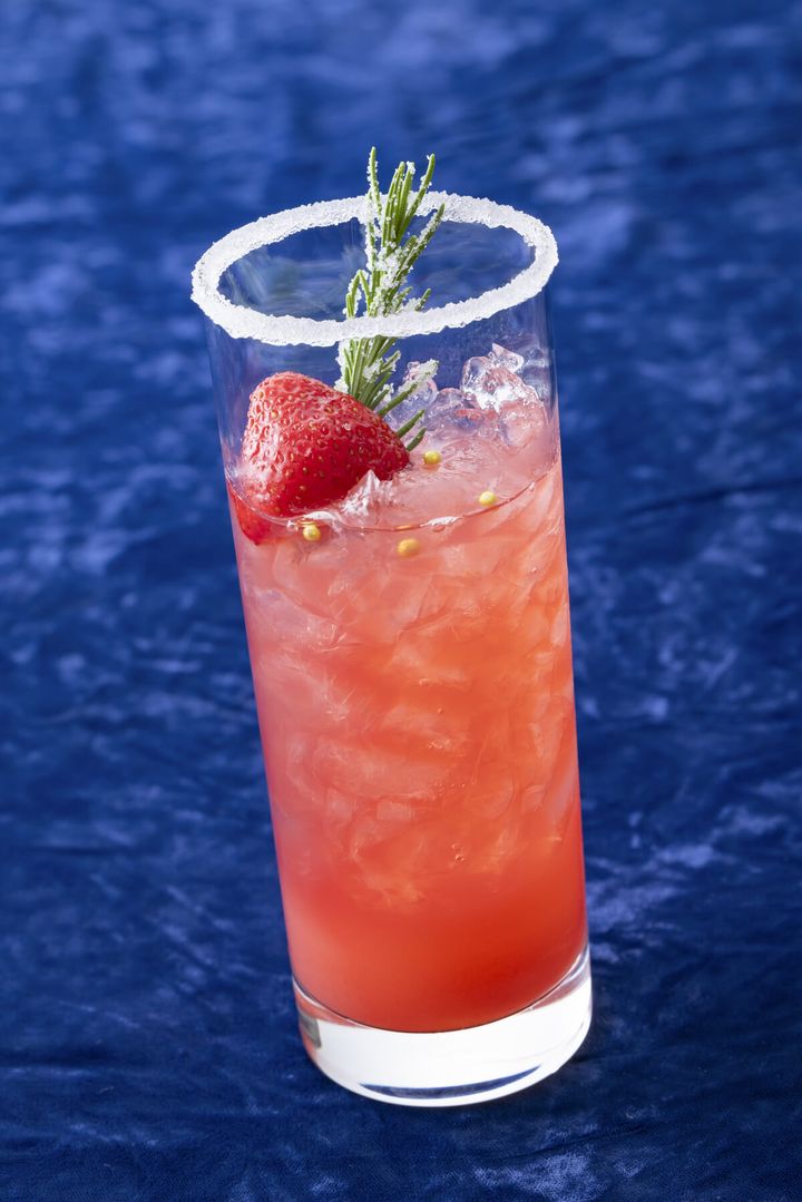 エンパイア・グリル_“ディズニー・クリスマス”スペシャルドリンク