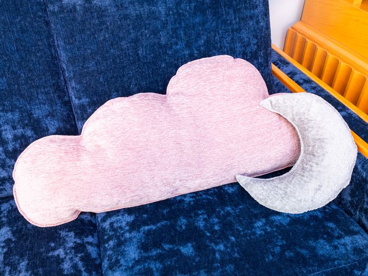 ソファー（クッション）3