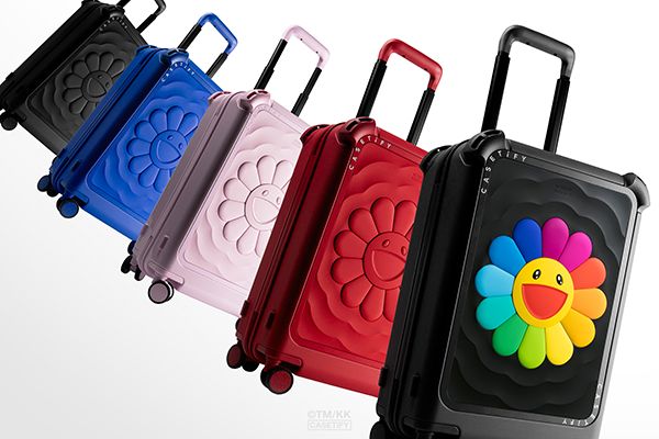 CASETiFY「フラワー ウェーブ シリコン キャリーオン スーツケース」