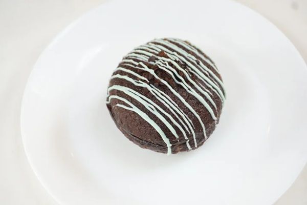 【東京都世田谷区】「POTERI BAKERY -TOKYO-」から、新作の生ドーナツ「チョコミント」「ストロベリー」「ホワイトチョコ」が登場！