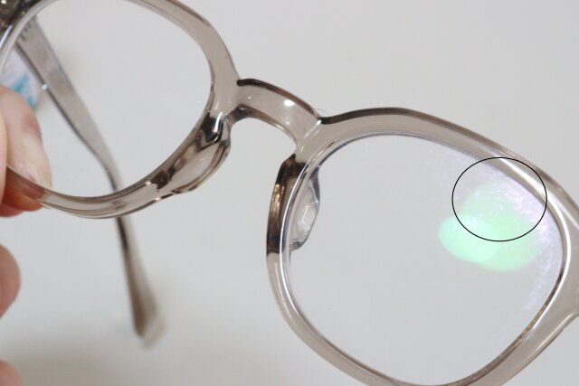 メガネ 汚れ