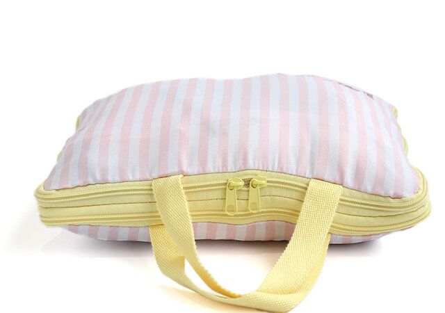 宝島社サンリオキャラクター圧縮収納ポーチコンパクト