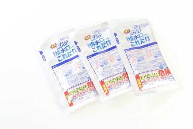 ダイソーの強力カビハイター お風呂の排水口そうじこれだけ1