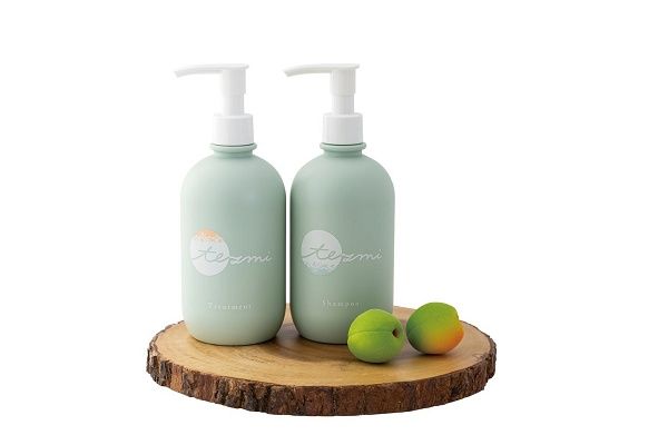 赤城フーズで、高崎市産白加賀梅使用の「tezmi」シャンプー＆トリートメント取扱開始