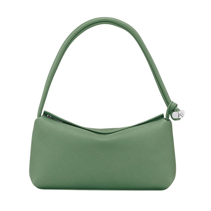 バッグ 本体 H12cm ￥84,700／LONGCHAMP（ロンシャン・ジャパン）