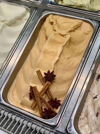 焼き肉やジェラートが食べ放題！「プレミアムカルビ」に、10·11月限定のジェラートが登場