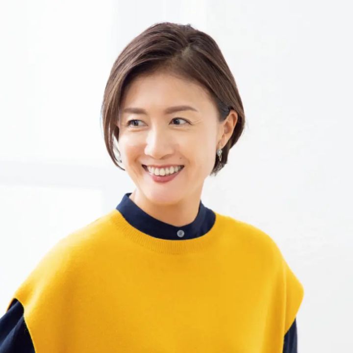 50代に似合う前下がりショート