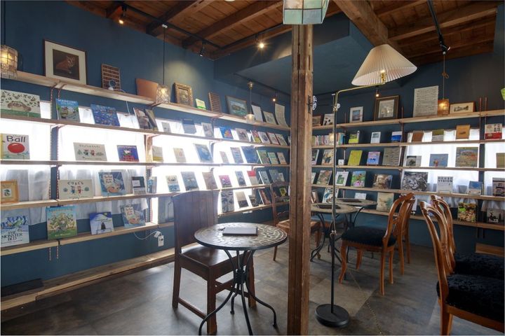 TOE LIBRARY PARC内観