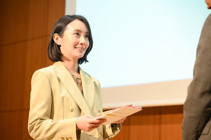 『フェイクマミー』第1話より （C）TBS width=