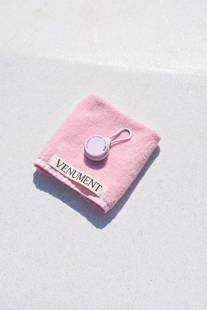 Life＆Beauty by JUN ONLINEで人気の別注ハンドタオル