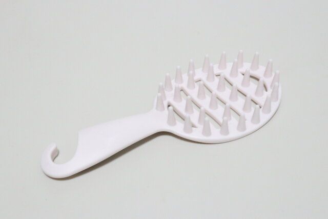 頭皮ケアブラシ持ち手付き
