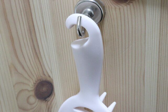 頭皮ケアブラシ持ち手付き フック