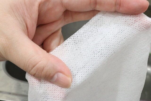 ダイソーの引っ張っても破れない不織布ロール