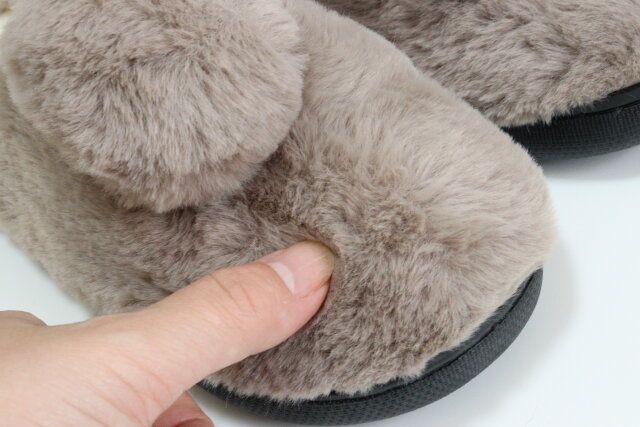 ダイソーの外でも履けるスリッパ（ぽんぽん）3