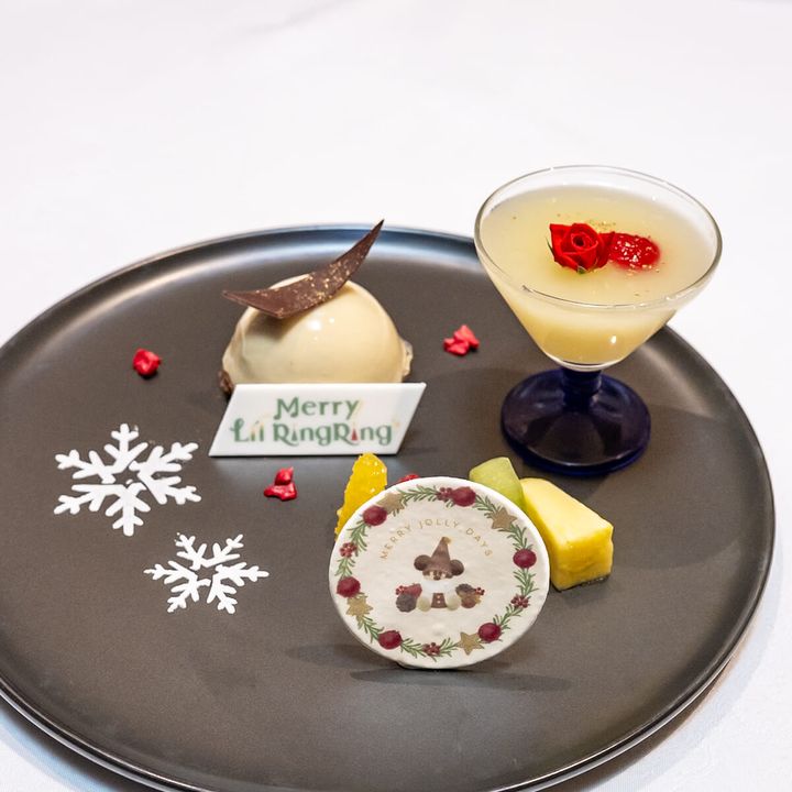 “ディズニー・クリスマス”スペシャルディナー エメラルドギフト3