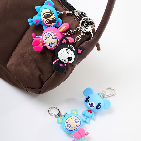 ルクア大阪ナルミヤキャラクターズ POP UP SHOPで販売される「3Dラバーキーチャーム」