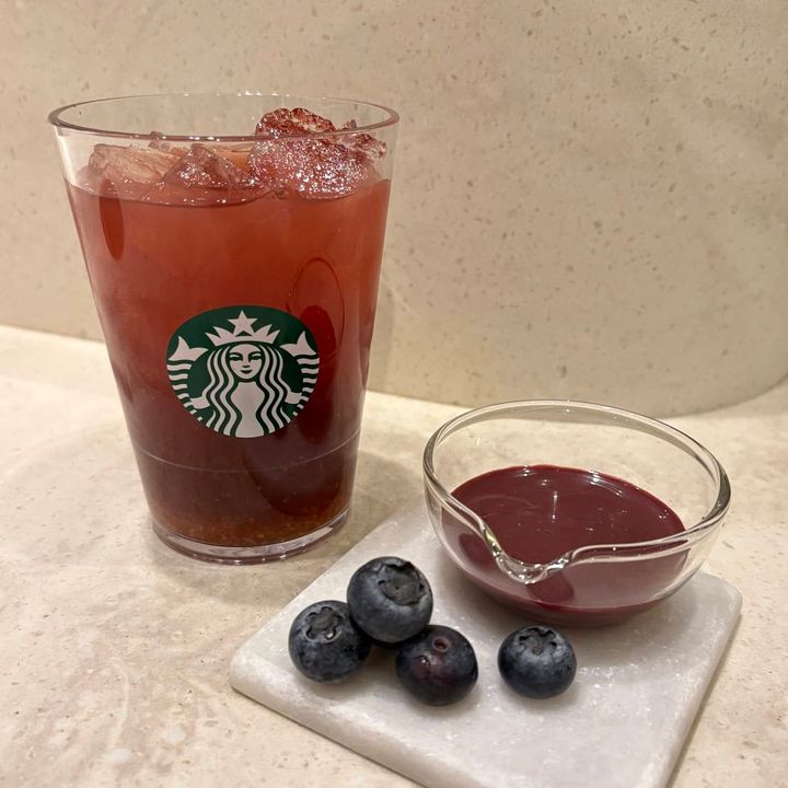 スタバ アサイー ベリー ゆず シトラス & ティー（アイス）
