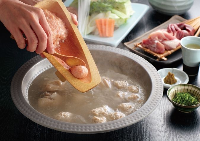 水たき料亭 博多華味鳥 中洲本店／水たき