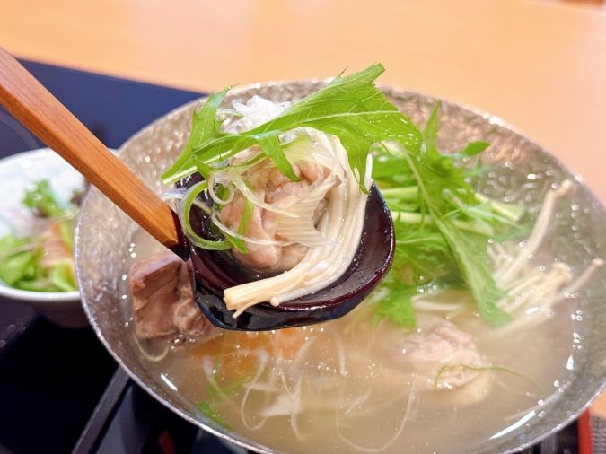 水たき料亭 博多華味鳥 中洲本店 水たき