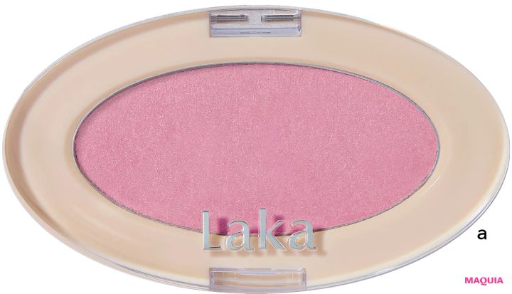 鈴木えみ ベースメイク AI肌 Laka ドリームビームハイライター 02 