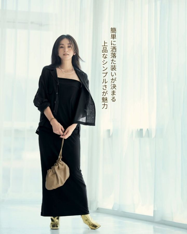 簡単に洒落た装いが決まる上品なシンプルさが魅力
