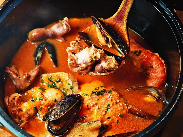 神泉『ル・ブション・オガサワラ』の「本気ブイヤベース」