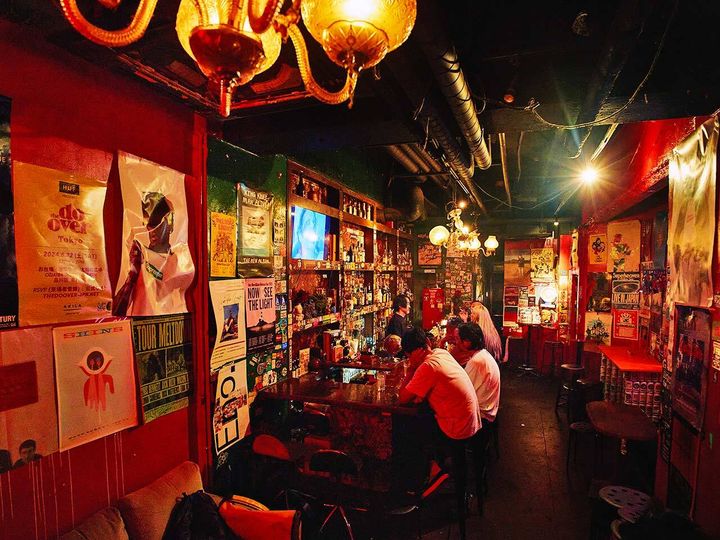 神泉『Beatcafe』の内観