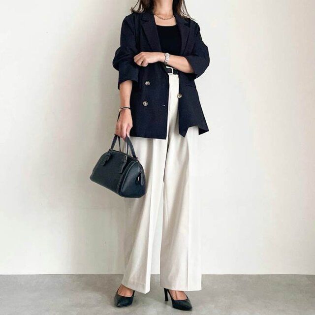 品のある大人オフィスコーデ