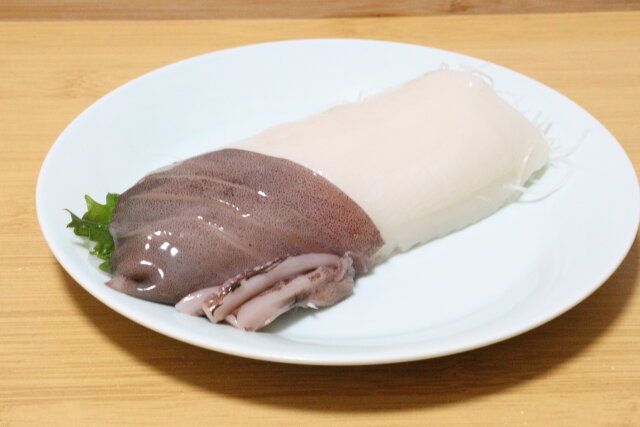 景徳鎮ニューボン青磁丸皿 盛り付け