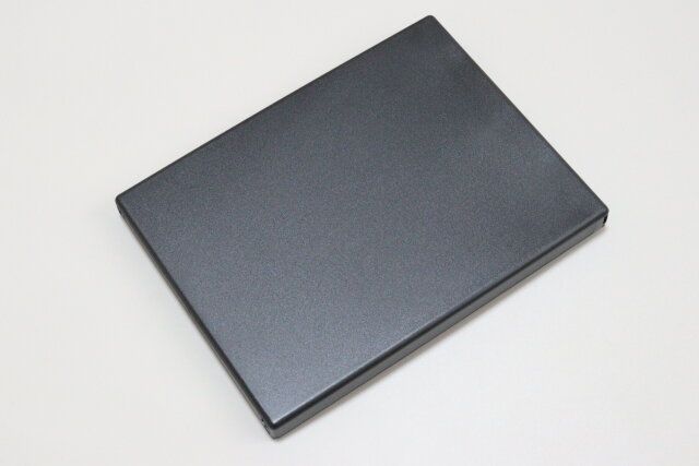 スタンド式三面鏡 デザイン