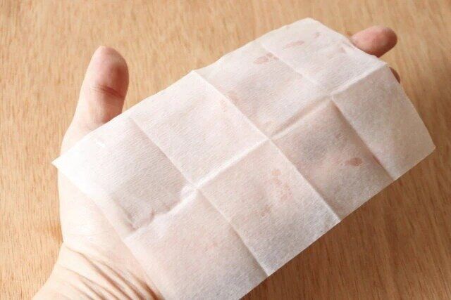 ウェットティッシュ サイズ感