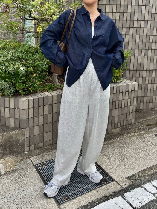 しまむらのオートミールの「TRPUコクーンパンツ」